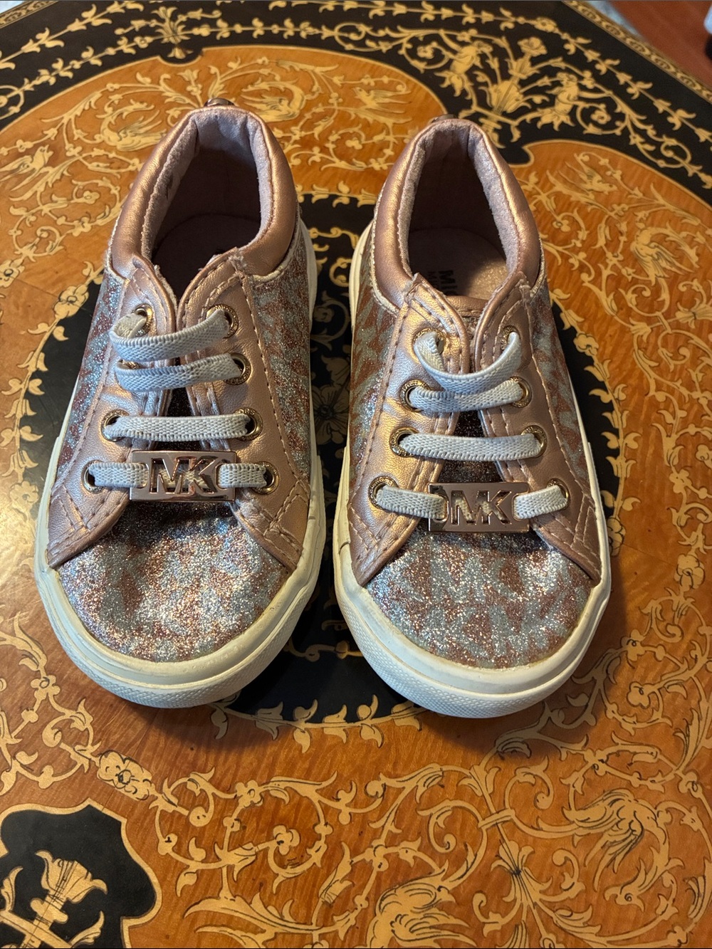 Michael Kors baby toddler girls 7 Rose Gold Glitter Ima Tinsel Rose Sneakers